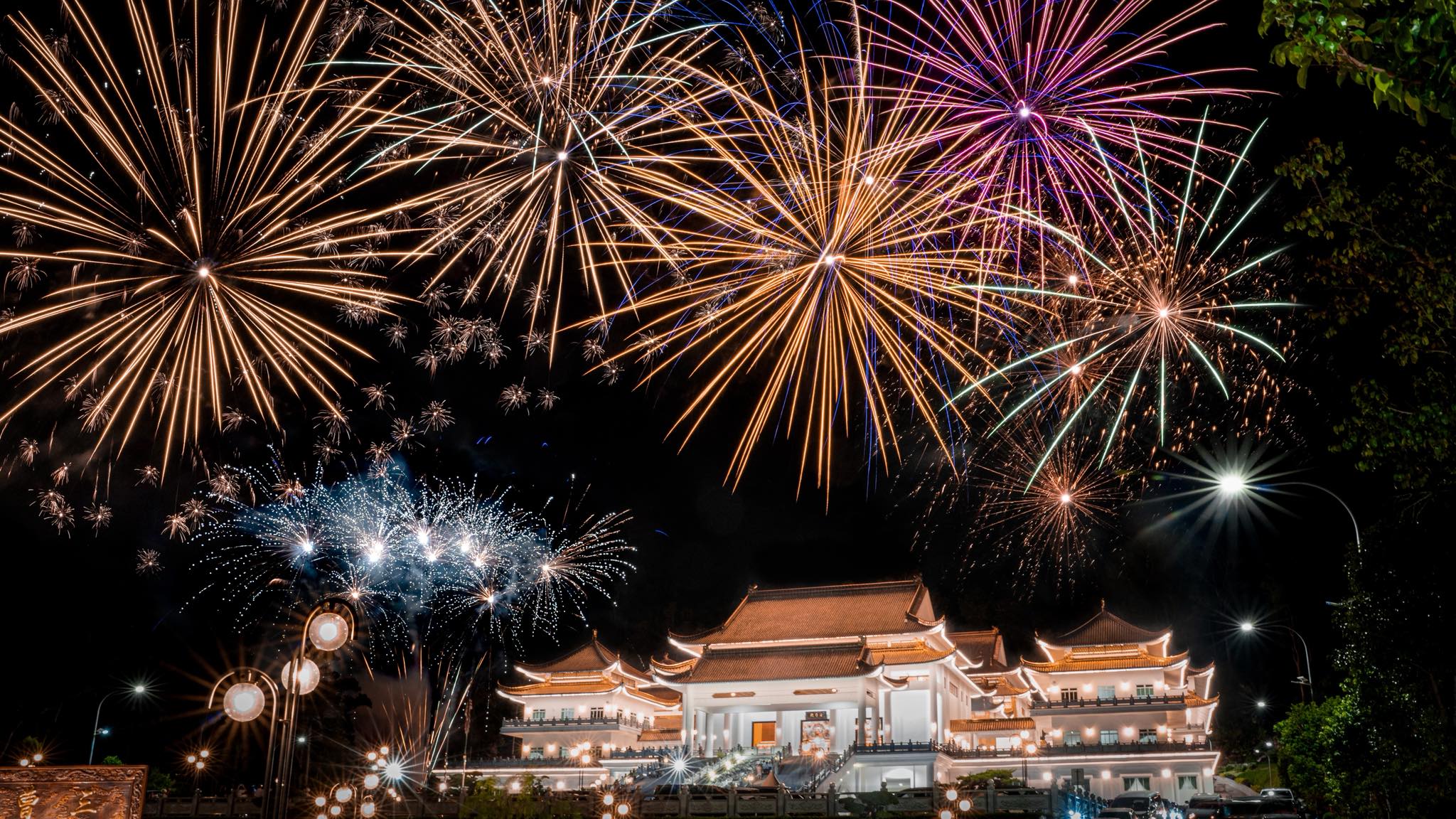 天马道场夜景
